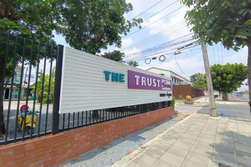 The Trust Town Wongwaen – Lam Luk Ka, Pathum Thani, Soi Bueng Kham Proi, Bung Kham Proi, Lam Luk Ka, Pathum Thani, 3 Bedrooms, 120 sqm, Townhouse For Sale, by ชนะชาติ นนท์ตา, 500260599 - DDproperty.com