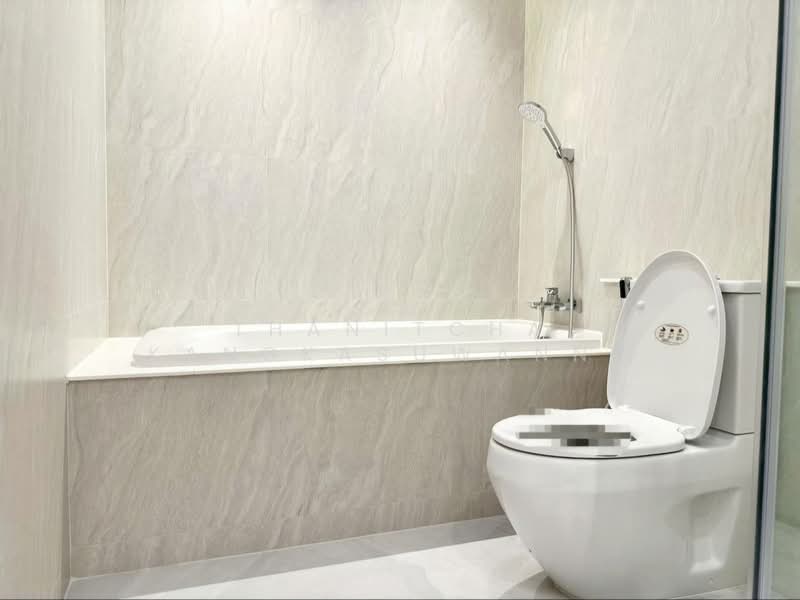 Grand Langsuan, Bangkok, Soi Lang Suan ,Ploenchit Road, Lumphini, Pathum Wan, Bangkok, 3 Bedrooms, 146 sqm, Condo For Rent, by Thanitcha Kangkasuwanno, 500260631 - DDproperty.com