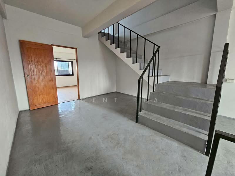 Commercial Building for Rent – Soi Sriboonruang, Thepharak–Samrong (SPSP655), Samut Prakan, ซอยศรีบุญเรือง, Thepharak, Muang Samut Prakarn, Samut Prakan, , 600 sqm, Shophouse For Rent, by Agent Pla, 500260640 - DDproperty.com