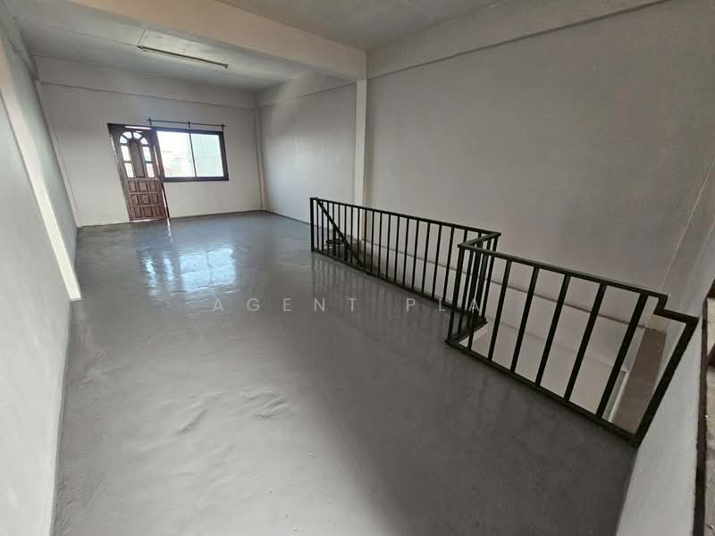 Commercial Building for Rent – Soi Sriboonruang, Thepharak–Samrong (SPSP655), Samut Prakan, ซอยศรีบุญเรือง, Thepharak, Muang Samut Prakarn, Samut Prakan, , 600 sqm, Shophouse For Rent, by Agent Pla, 500260640 - DDproperty.com