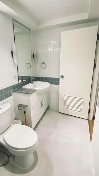 Plus 38 Hip, Bangkok, 5 Soi Sukhumvit 38, Phra Kanong, Khlong Toei, Bangkok, 1 Bedroom, 48 sqm, Condo For Rent, by Nattayaporn Peumkul (Benz), 500260649 - DDproperty.com