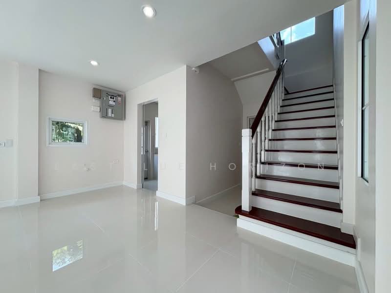 Mantana Pinklao-Rama 5, Nonthaburi, Nakhon In Road, Bang Khun Kong, Bang Kruai, Nonthaburi, 3 Bedrooms, 170 sqm, Single Detached House For Sale, by Eastblue Horizon, 500260671 - DDproperty.com