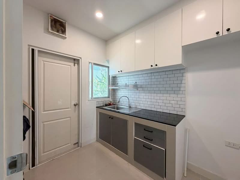 Centro Prachauthit 90, Samut Prakan, Soi Pracha Samakkee, Ban Khlong Suan, Phra Samut Jadee, Samut Prakan, 4 Bedrooms, 190 sqm, Single Detached House For Sale, by พัฒน์ วินเนอร์, 500260685 - DDproperty.com