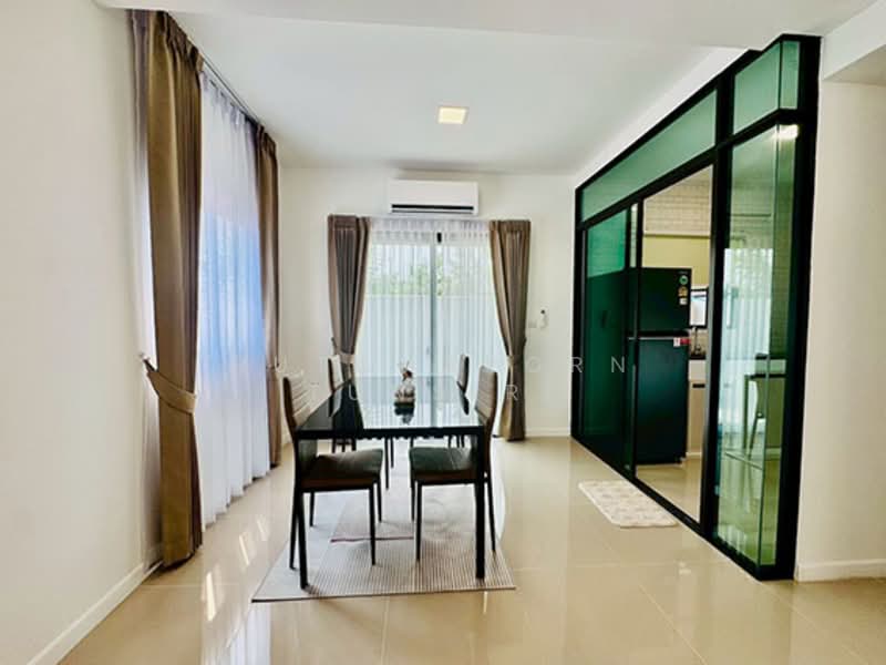 ทาวน์เฮ้าส์ในโครงการ ให้เช่า – ใกล้บิ๊กซีแม่เหียะ เพียง 5 นาที ค่าเช่า 28,000 บาท / เดือน No.9H1040, เชียงใหม่, แม่เหียะ, เมืองเชียงใหม่, เชียงใหม่, 110 ตร.ม., ทาวน์เฮ้าส์ ให้เช่า, โดย Rutchaporn Tunsiri, 500260695 - DDproperty.com