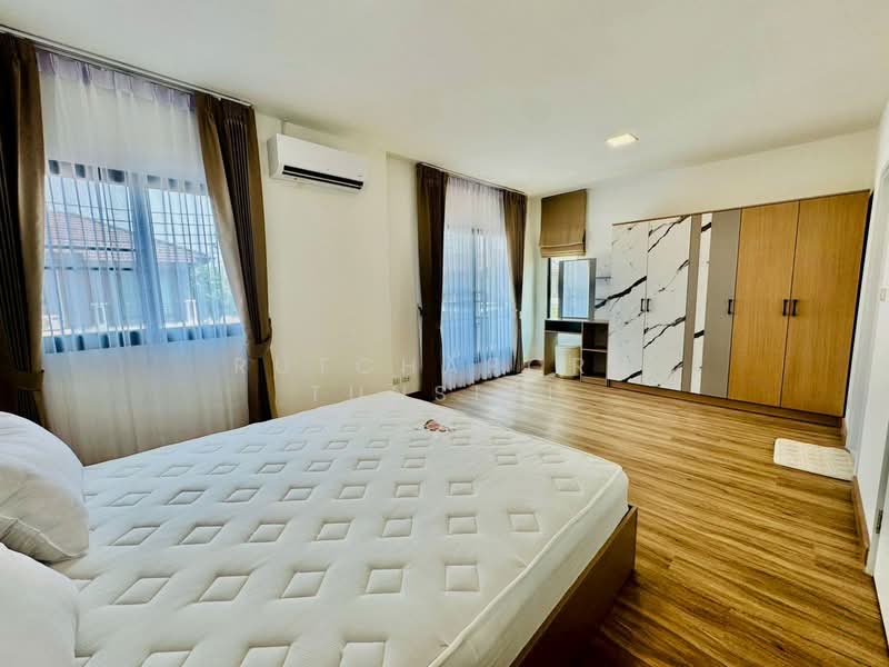 ทาวน์เฮ้าส์ในโครงการ ให้เช่า – ใกล้บิ๊กซีแม่เหียะ เพียง 5 นาที ค่าเช่า 28,000 บาท / เดือน No.9H1040, Chiang Mai, Mae Hia, Muang Chiang Mai, Chiang Mai, 3 Bedrooms, 110 sqm, Townhouse For Rent, by Rutchaporn Tunsiri, 500260695 - DDproperty.com