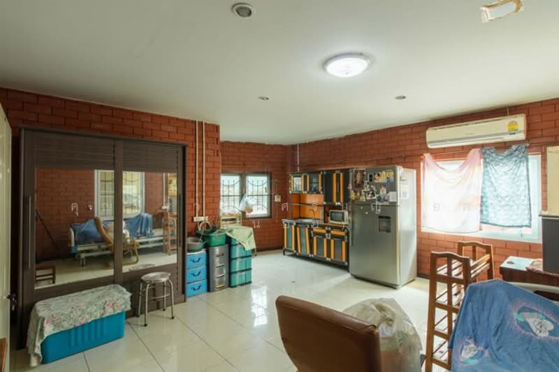 บ้านพร้อมที่ดิน ถ.อุทยาน ซ.อุทยาน 11 แขวงศาลาธรรมสพน์ เขตทวีวัฒนา จ.กรุงเทพมหานคร 10170, กรุงเทพ, ศาลาธรรมสพน์, ทวีวัฒนา, กรุงเทพ, 196 ตร.ม., บ้านเดี่ยว ขาย, โดย คุณปราณี ศรีบุญรอด (หน่อย), 500260700 - DDproperty.com