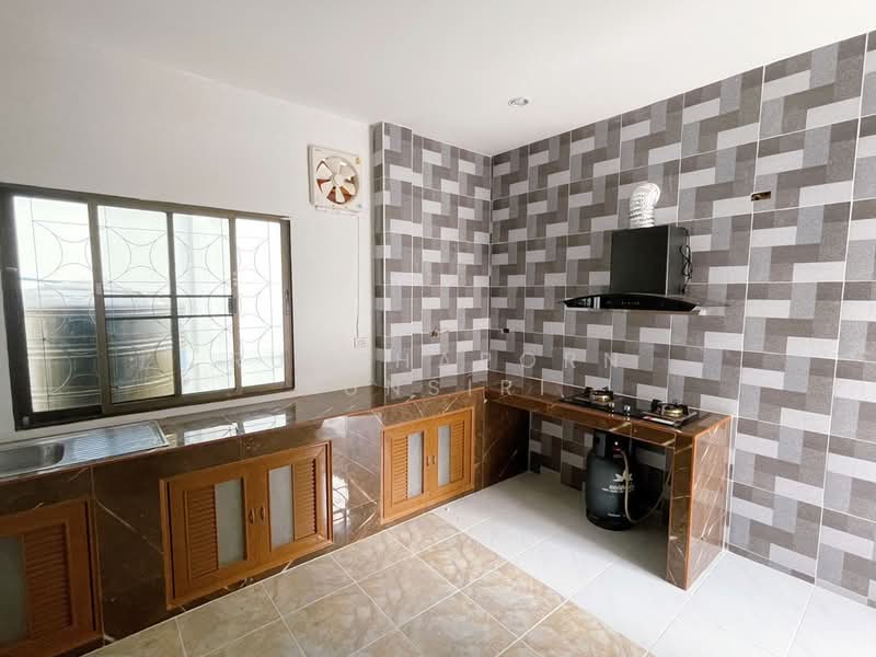 บ้านในโครงการ ให้เช่า – ใกล้ 89 พลาซ่า ค่าเช่า 26,000 บาท / เดือน รหัสทรัพย์ : No.15H855, เชียงใหม่, หนองหอย, เมืองเชียงใหม่, เชียงใหม่, 230 ตร.ม., บ้านเดี่ยว ให้เช่า, โดย Rutchaporn Tunsiri, 500260701 - DDproperty.com