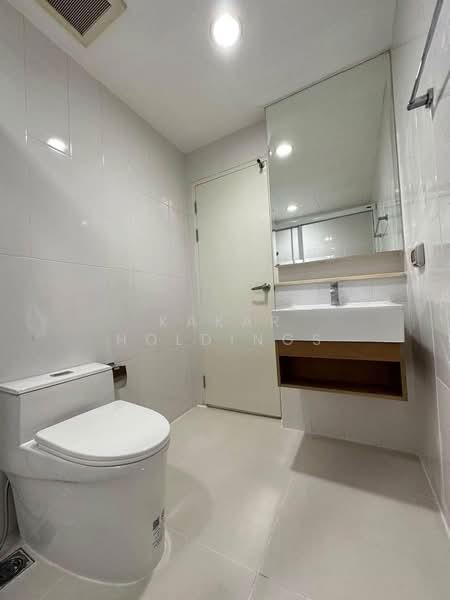 Baan Klang Muang Sathorn-Taksin 2, Bangkok, Kanlapaphruek Road, Bangko, Chom Thong, Bangkok, 3 Bedrooms, 167 sqm, Townhouse For Rent, by Kakar Holdings, 500260759 - DDproperty.com