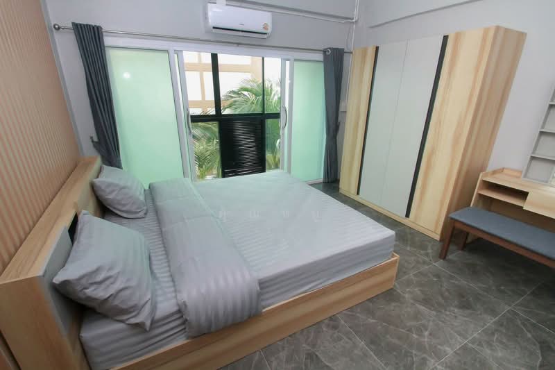 For Sale - Condominium at Thomrong Place, Building B, Chon Buri (Pattaya)