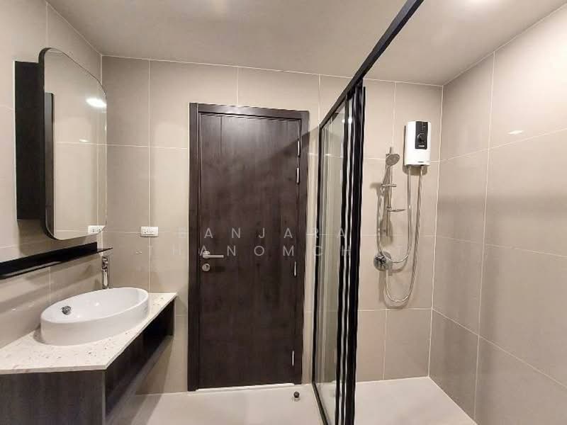 XT Huaikhwang, Bangkok, 244 Ratchadaphisek Road, Huai Khwang, Huai Khwang, Bangkok, 1 Bedroom, 35 sqm, Condo For Rent, by Banjarat Thanomchat, 500260847 - DDproperty.com