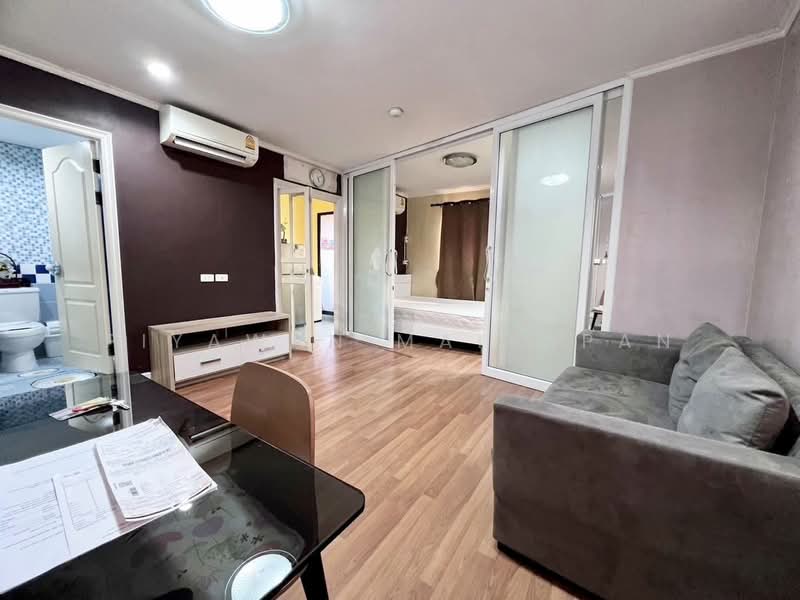 Lumpini Place Narathiwas 24, Bangkok, Sathu Pradit 19 Alley 3, Chong Nonsi, Yan Nawa, Bangkok, 1 Bedroom, 33 sqm, Condo For Rent, by Piyawan Maiyapan, 500260898 - DDproperty.com