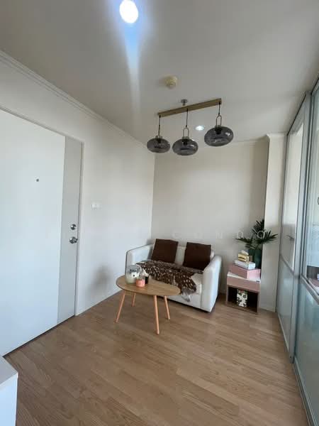 Lumpini Ville Ramkhamhaeng 60/2, Bangkok, 7 Soi Ramkhamhaeng 60/1, Ramkhamhaeng Road, Hua Mak, Bang Kapi, Bangkok, 1 Bedroom, 22 sqm, Condo For Rent, by Living Condo, 500260991 - DDproperty.com