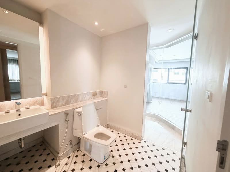 Sathorn Gardens, Bangkok, 39 South Sathorn Road, Thung Maha Mek, Sathon, Bangkok, 1 Bedroom, 94 sqm, Condo For Sale, by Thanachot Khantigamongun, 500261011 - DDproperty.com