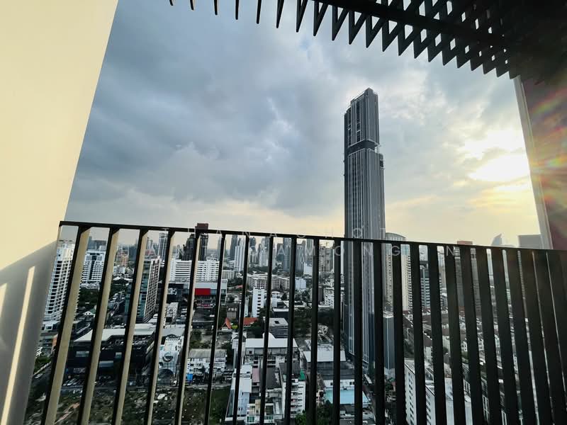 XT Ekkamai, Bangkok, 259 Soi Sukhumvit 63, Khlong Tan Nua, Watthana, Bangkok, 1 Bedroom, 30 sqm, Condo For Sale, by Thanachot Khantigamongun, 500261021 - DDproperty.com