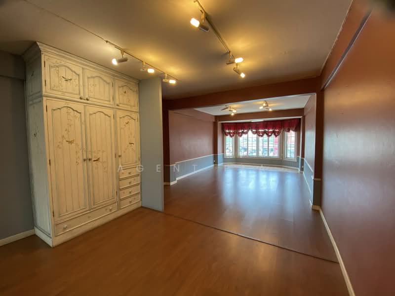 Commercial building for rent near the Yellow Line BTS, Sri Bearing Station, 250 meters away (SPSAD39, Samut Prakan, ศรีนครินทร์, Samrong Nua, Muang Samut Prakarn, Samut Prakan, , 400 sqm, Shophouse For Rent, by Agent Pla, 500261023 - DDproperty.com