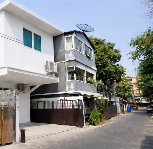 บ้าน 2 ชั้น ซอยศรีด่าน 1/5 สำโรงเหนือ, Samut Prakan, Samrong Nua, Muang Samut Prakarn, Samut Prakan, 2 Bedrooms, 180 sqm, Single Detached House For Rent, by Sunitra Sachdev, 500261024 - DDproperty.com