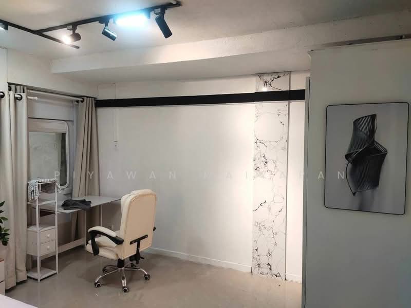 Srivara Mansion 2, Bangkok, Din Daeng, Din Daeng, Bangkok, 2 Bedrooms, 80 sqm, Condo For Sale, by Piyawan Maiyapan, 500261032 - DDproperty.com