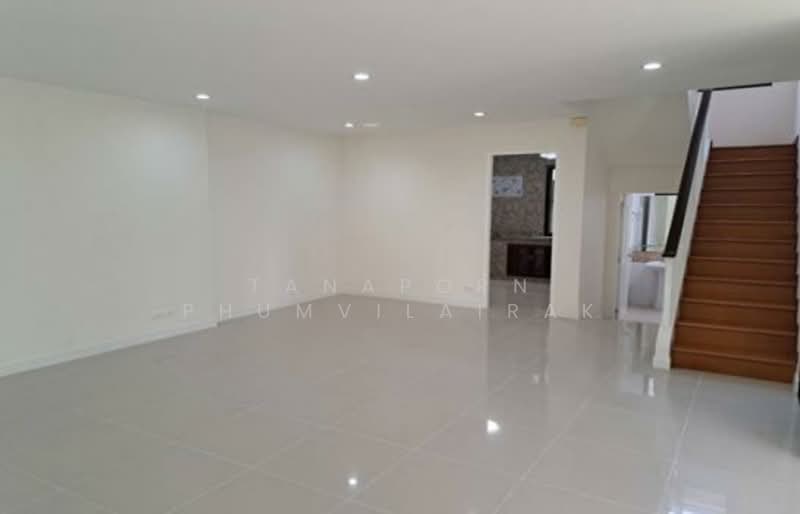 5-BR House, Bangkok, Dok Mai, Prawet, Bangkok, 5 Bedrooms, 300 sqm, Single Detached House For Rent, by Tanaporn Phumvilairak, 500261039 - DDproperty.com