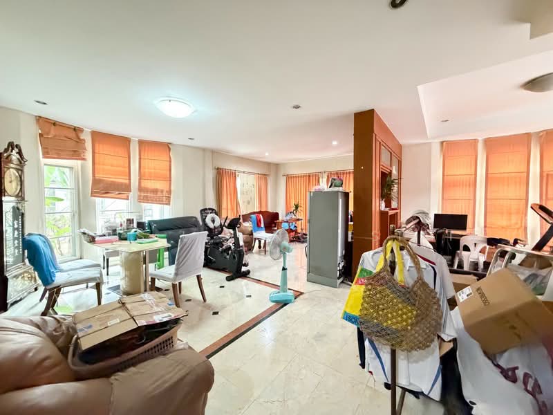 Ladawan Phuttamonthon Sai 2, Bangkok, 23 Thanon PhutthaMonthon Sai 2, Sala Thammasop, Thawi Watthana, Bangkok, 4 Bedrooms, 350 sqm, Single Detached House For Sale, by Haus Living Estate, 500261042 - DDproperty.com