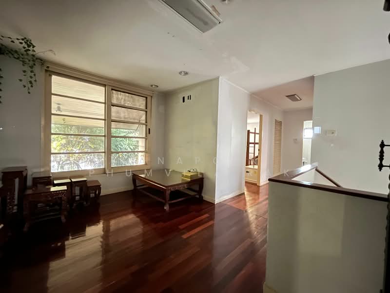 4-BR House, Bangkok, Suan Luang, Suan Luang, Bangkok, 4 Bedrooms, 550 sqm, Single Detached House For Sale, by Tanaporn Phumvilairak, 500261059 - DDproperty.com