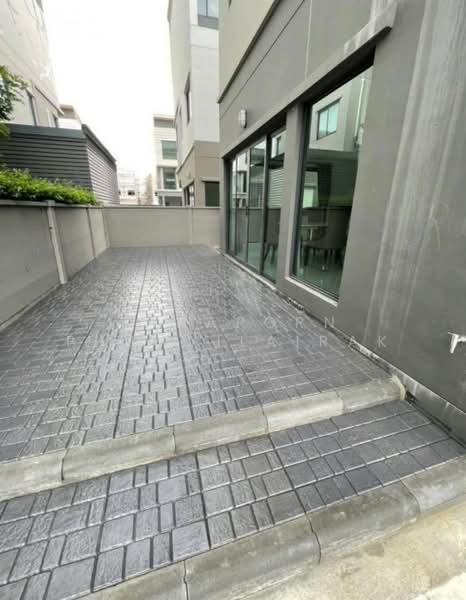 Baan Klang Muang Ramintra 83 Station : บ้านกลางเมือง รามอินทรา 83 สเตชั่น, กรุงเทพ, 16 ถ.กาญจนาภิเษก, รามอินทรา, คันนายาว, กรุงเทพ, 218 ตร.ม., ทาวน์เฮ้าส์ ให้เช่า, โดย Tanaporn Phumvilairak, 500261073 - DDproperty.com