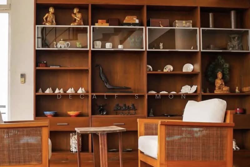 Moon Tower, Bangkok, Soi Sukhumvit 59, Khlong Tan Nua, Watthana, Bangkok, 5 Bedrooms, 561 sqm, Condo Option To Buy, by Decalf Simon, 500261078 - DDproperty.com