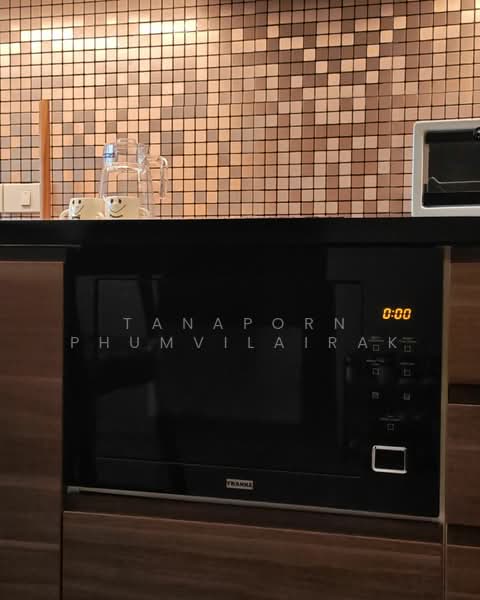 Noble Solo, Bangkok, 988 Thong Lo, Khlong Tan Nua, Watthana, Bangkok, 1 Bedroom, 67 sqm, Condo For Rent, by Tanaporn Phumvilairak, 500261098 - DDproperty.com