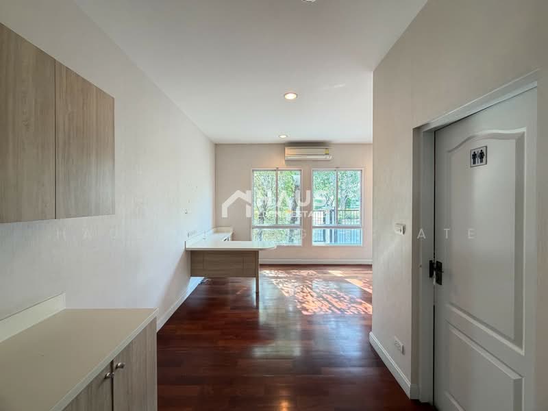 Granada Pinklao, Bangkok, Sala Thammasop, Thawi Watthana, Bangkok, 4 Bedrooms, 467 sqm, Single Detached House For Sale, by Haus Living Estate, 500261131 - DDproperty.com