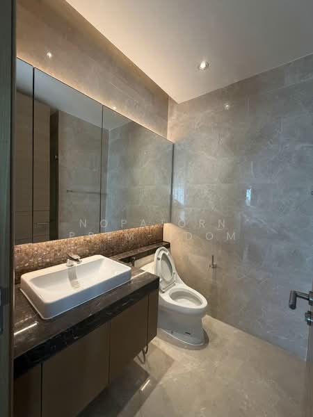 Magnolias Ratchadamri Boulevard, Bangkok, Ratchadamri Road, Lumphini, Pathum Wan, Bangkok, 2 Bedrooms, 89 sqm, Condo For Rent, by Nopatorn Prem-udom, 500261152 - DDproperty.com