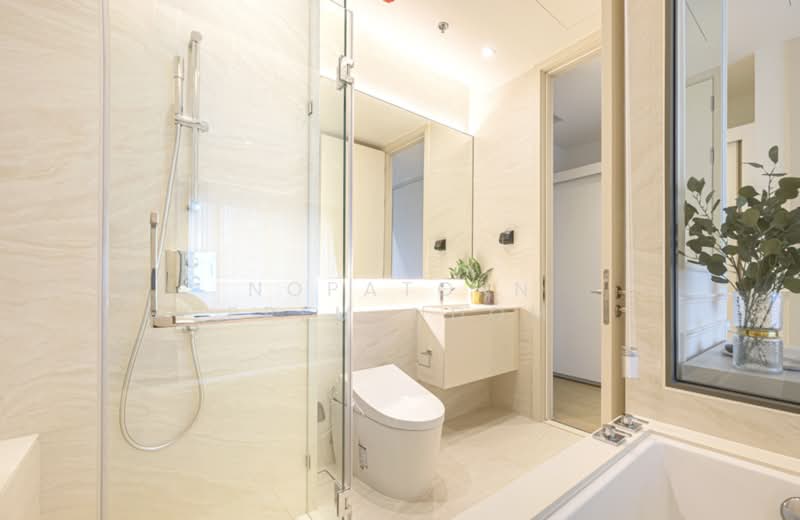 The Strand Thonglor, Bangkok, 36 Soi Sukhumvit 55, Khlong Tan Nua, Watthana, Bangkok, 1 Bedroom, 54 sqm, Condo For Rent, by Nopatorn Prem-udom, 500261168 - DDproperty.com