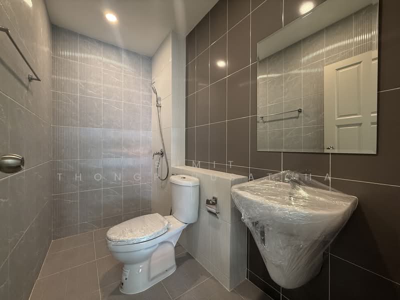 Living Park Rama 5, Nonthaburi, Bang Sri Mueang 1 Road, Bang Sri Muang, Muang Nonthaburi, Nonthaburi, 5 Bedrooms, 213 sqm, Single Detached House For Sale, by Sumit Thongpahusatcha, 500261184 - DDproperty.com