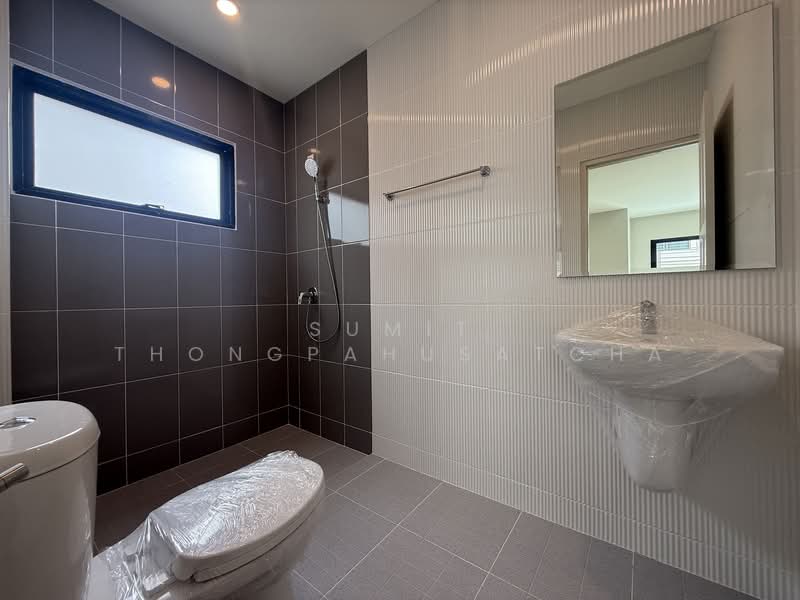 Living Park Rama 5, Nonthaburi, Bang Sri Mueang 1 Road, Bang Sri Muang, Muang Nonthaburi, Nonthaburi, 5 Bedrooms, 213 sqm, Single Detached House For Sale, by Sumit Thongpahusatcha, 500261184 - DDproperty.com