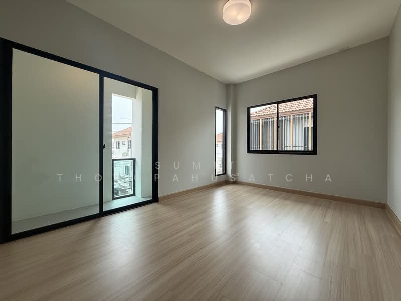 Living Park Rama 5, Nonthaburi, Bang Sri Mueang 1 Road, Bang Sri Muang, Muang Nonthaburi, Nonthaburi, 5 Bedrooms, 213 sqm, Single Detached House For Sale, by Sumit Thongpahusatcha, 500261184 - DDproperty.com