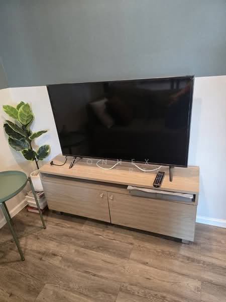 For Rent - Brown Condo Huaikwang, Bangkok