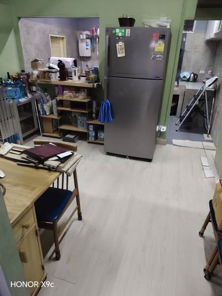 บ้าน 3 ห้องนอน ใกล้ MRTสุทธิสาร จอดรถได้ 1 คัน, กรุงเทพ, ห้วยขวาง, ห้วยขวาง, กรุงเทพ, 200 ตร.ม., ทาวน์เฮ้าส์ ให้เช่า, โดย Thiya​ Chaysabut, 500261192 - DDproperty.com