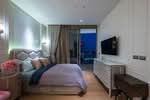 Magnolias Waterfront Residences : แมกโนเลียส์ วอเตอร์ฟรอนท์ เรสซิเดนซ์, กรุงเทพ