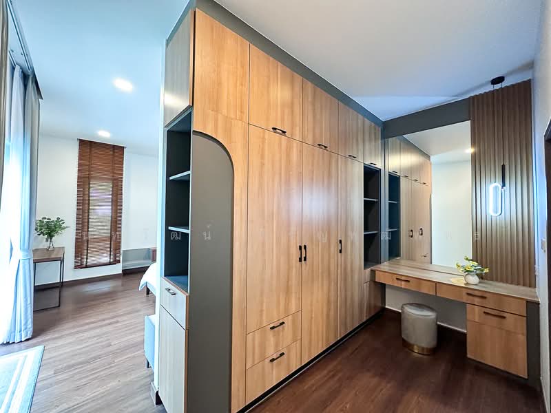 Brand New 4-Bed Modern Pool Villa in Hang Dong for Sale, Chiang Mai, San Phak Wan, Hang Dong, Chiang Mai, 4 Bedrooms, 380 sqm, Villa For Sale, by Nunthawat Hiranputtipat, 500261219 - DDproperty.com