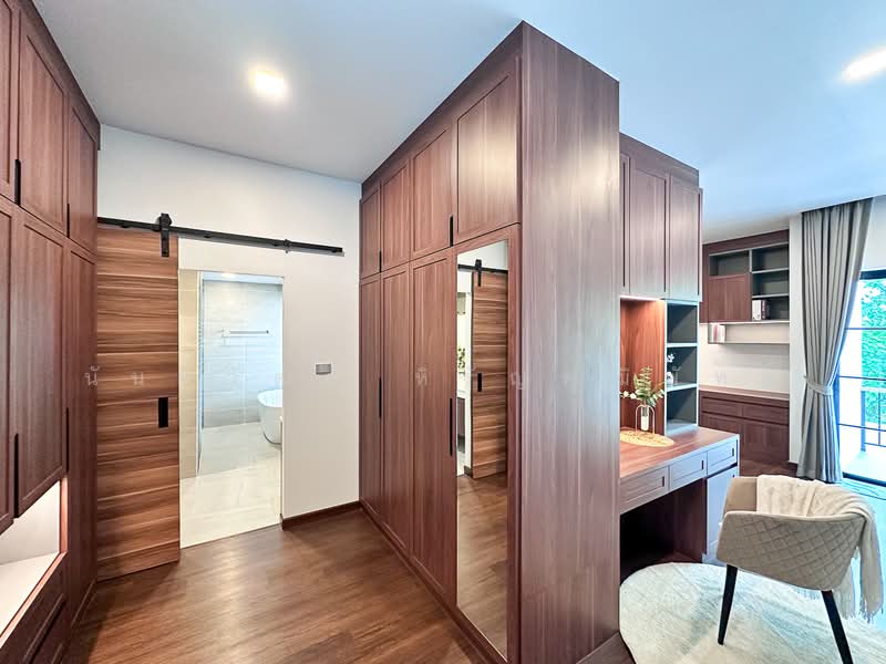 Brand New 4-Bed Modern Pool Villa in Hang Dong for Sale, Chiang Mai, San Phak Wan, Hang Dong, Chiang Mai, 4 Bedrooms, 380 sqm, Villa For Sale, by Nunthawat Hiranputtipat, 500261219 - DDproperty.com