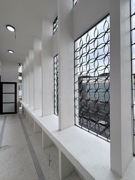 7 Storey Town House near MRT Hualumphong Banthat Thong Road, Bangkok, พระราม 4, Pathum Wan, Pathum Wan, Bangkok, , 1,000 sqm, Shophouse For Rent, by Chanitnun Mewongukote, 500261226 - DDproperty.com