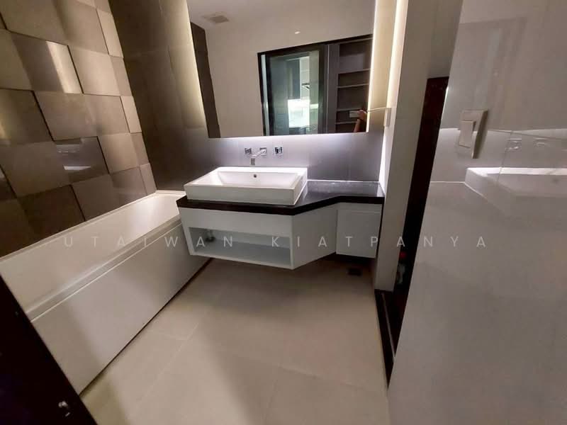 Ivy Ampio, Bangkok, 48 Ratchadaphisek Road, Huai Khwang, Huai Khwang, Bangkok, 1 Bedroom, 44 sqm, Condo For Rent, by Utaiwan Kiatpanya, 500261254 - DDproperty.com