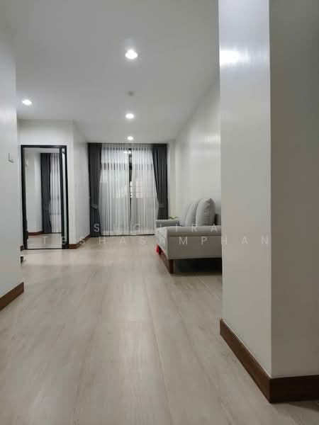Baan Navatara Condominium, Bangkok, 900 Soi Prasert Manutak 33, Kaset - Nawamin Road, Nuan Chan, Bueng Kum, Bangkok, 2 Bedrooms, 64 sqm, Condo For Rent, by Suchira Teshasamphan, 500261287 - DDproperty.com