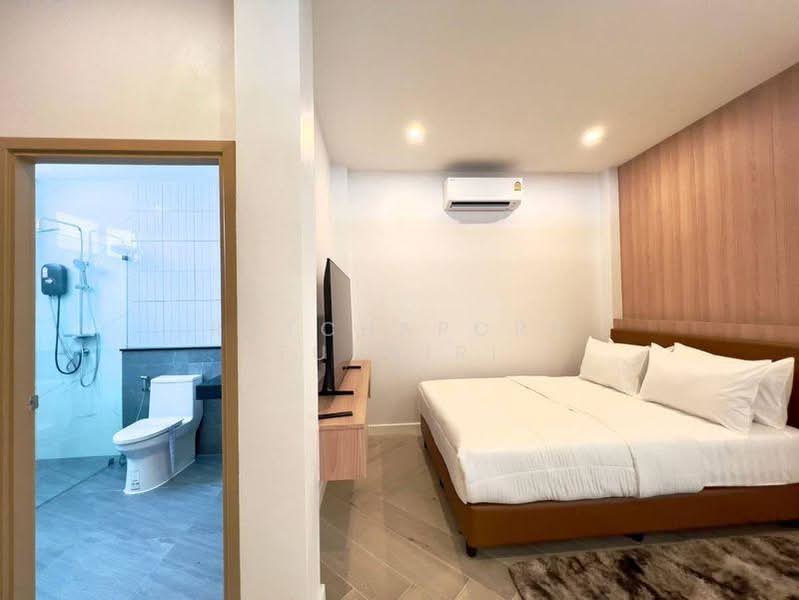 Pool Villa ให้เช่า ใกล้บิ๊กซีแม่เหียะ เพียง 10 นาที ค่าเช่า 85,000 บาท / เดือน รหัสทรัพย์ : No.9P015, Chiang Mai, San Phak Wan, Hang Dong, Chiang Mai, 4 Bedrooms, 240 sqm, Single Detached House For Rent, by Rutchaporn Tunsiri, 500261321 - DDproperty.com