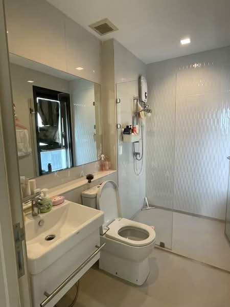 Life One Wireless, Bangkok, 1 Wireless Road, Lumphini, Pathum Wan, Bangkok, 2 Bedrooms, 63 sqm, Condo For Rent, by Utaiwan Kiatpanya, 500261334 - DDproperty.com