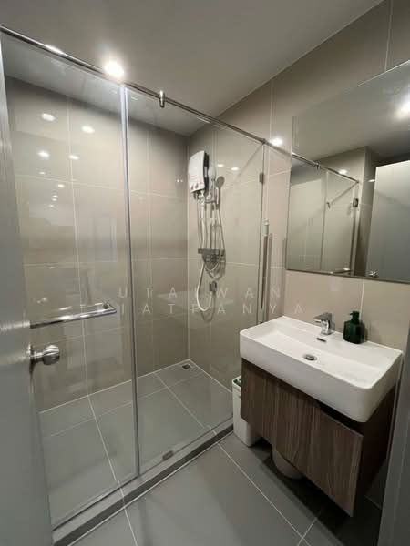 IDEO Ramkamhaeng Lamsali Station, Bangkok, Ramkhamhaeng Road, Hua Mak, Bang Kapi, Bangkok, 2 Bedrooms, 53 sqm, Condo For Rent, by Utaiwan Kiatpanya, 500261352 - DDproperty.com