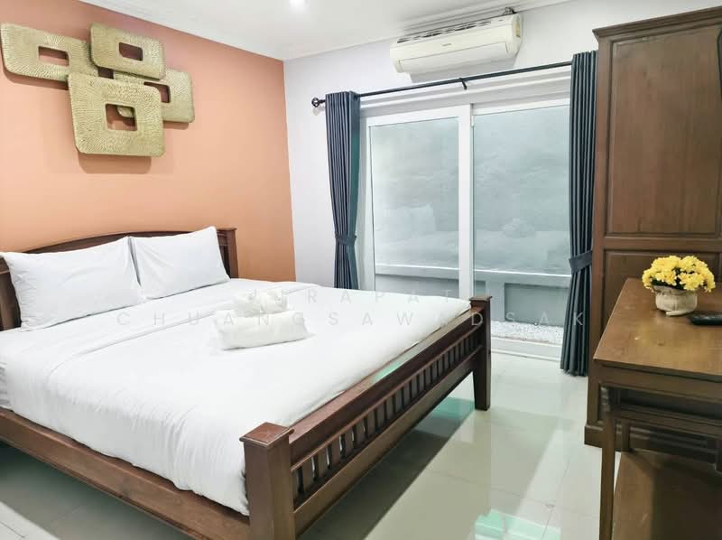 7-BR House, Chon Buri (Pattaya), Nong Pru, Bang Lamung (Pattaya), Chon Buri (Pattaya), 7 Bedrooms, 340 sqm, Single Detached House For Rent, by Jirapat Chuangsawadsak, 500261362 - DDproperty.com