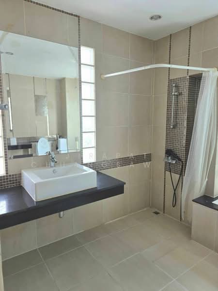 5-BR House, Chon Buri (Pattaya), Nong Pru, Bang Lamung (Pattaya), Chon Buri (Pattaya), 5 Bedrooms, 400 sqm, Single Detached House For Rent, by Jirapat Chuangsawadsak, 500261368 - DDproperty.com