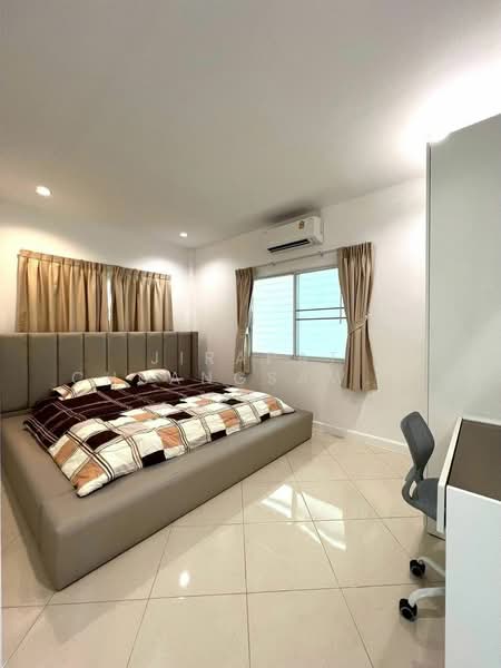 Green Field Villas 3, Chon Buri (Pattaya), Soi Phonprapanimit 15, Bang Lamung, Bang Lamung (Pattaya), Chon Buri (Pattaya), 3 Bedrooms, 360 sqm, Single Detached House For Sale, by Jirapat Chuangsawadsak, 500261378 - DDproperty.com