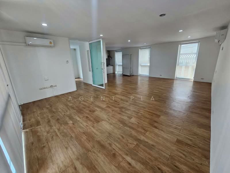 Home Office for Rent near BTS Punnawithi (SPSP656), Bangkok, สุขุมวิท, Bang Chak, Phra Khanong, Bangkok, 4 Bedrooms, 200 sqm, Townhouse For Rent, by Agent Pla, 500261413 - DDproperty.com