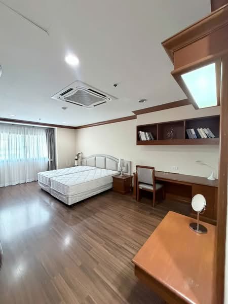 G.P. Grande Tower, Bangkok, 55 Sukhumvit 23, Khlongtoei Nua, Watthana, Bangkok, 3 Bedrooms, 260 sqm, Apartment For Rent, by Utaiwan Kiatpanya, 500261448 - DDproperty.com