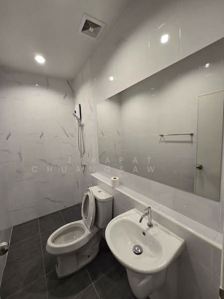 undefined, Chon Buri (Pattaya), Nong Pru, Bang Lamung (Pattaya), Chon Buri (Pattaya), 2 Bedrooms, 96 sqm, Townhouse For Rent, by Jirapat Chuangsawadsak, 500261476 - DDproperty.com